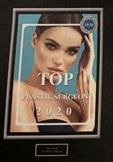 Award for top plastic surgeon in 2020.